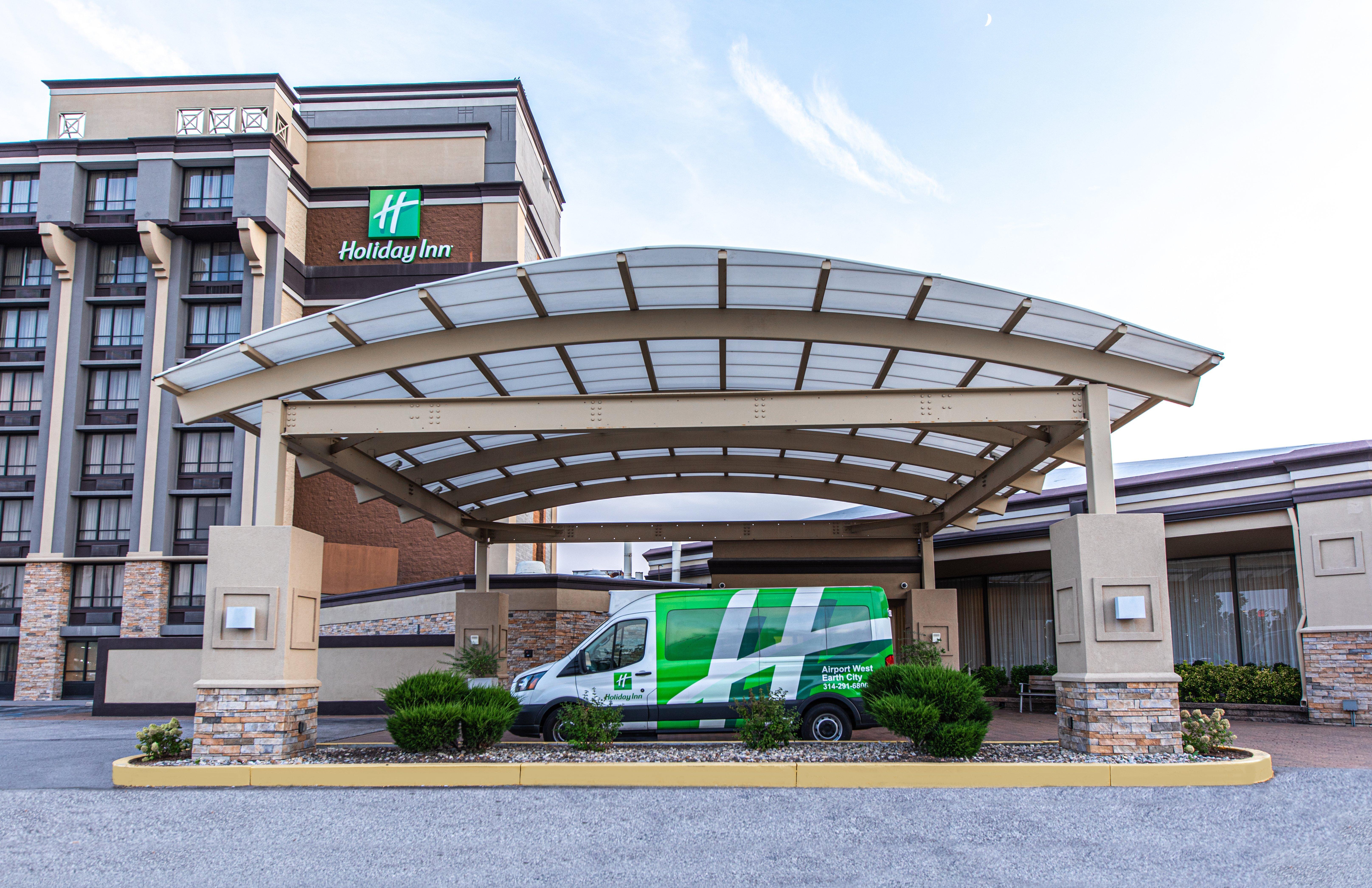 Hilton St. Louis Airport Hotel Woodson Terrace Exterior foto